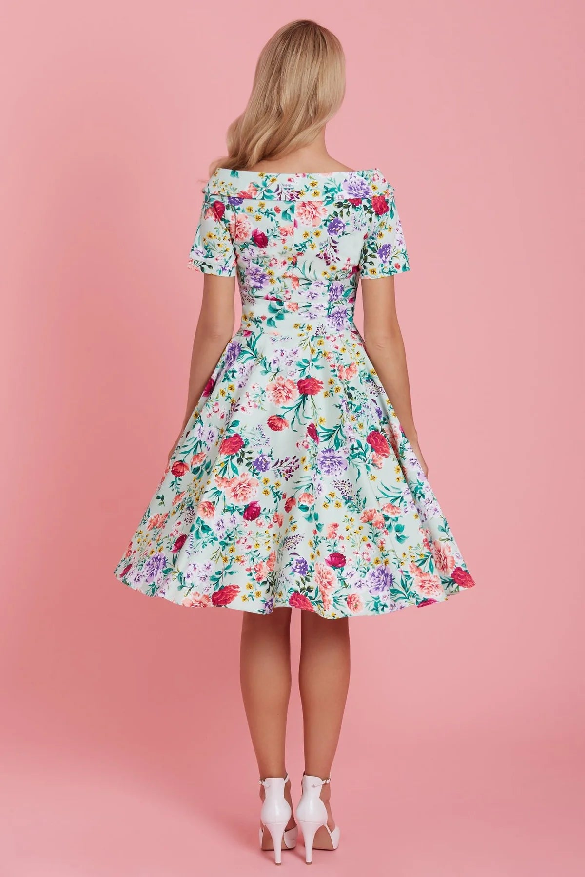 Darlene Floral Roses Swing Dress In Green