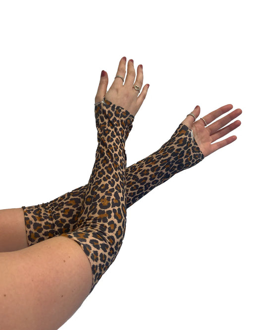 Pamela Mann Leopard printed glove Leopard Printed Gloves