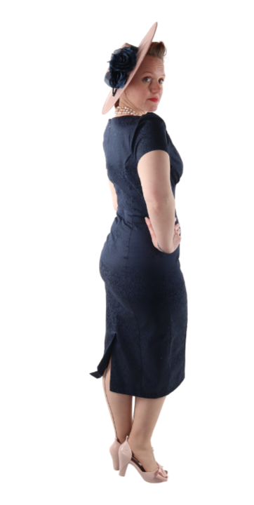 Rebecca Wiggle Dress With Short Sleeves In Blue Jacquard