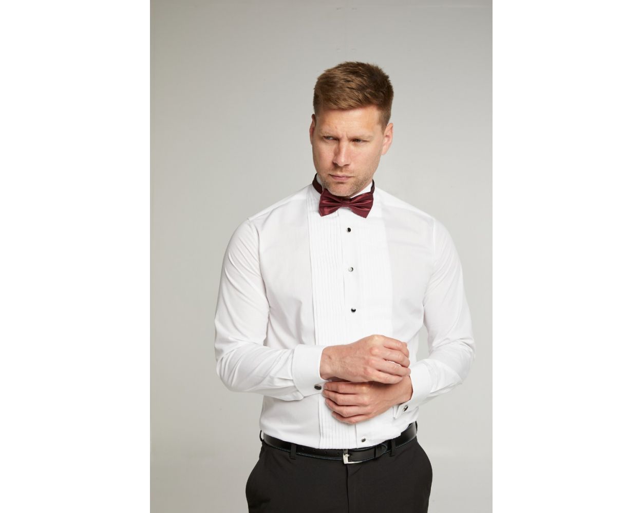 Men's White Wing Collar Stitch Pleat Formal Dress Shirt